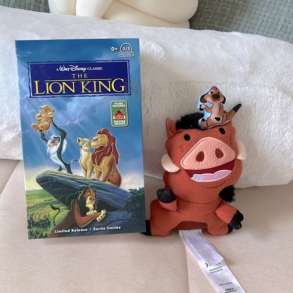 Disney Accessories - Disney Store The Lion King Plush